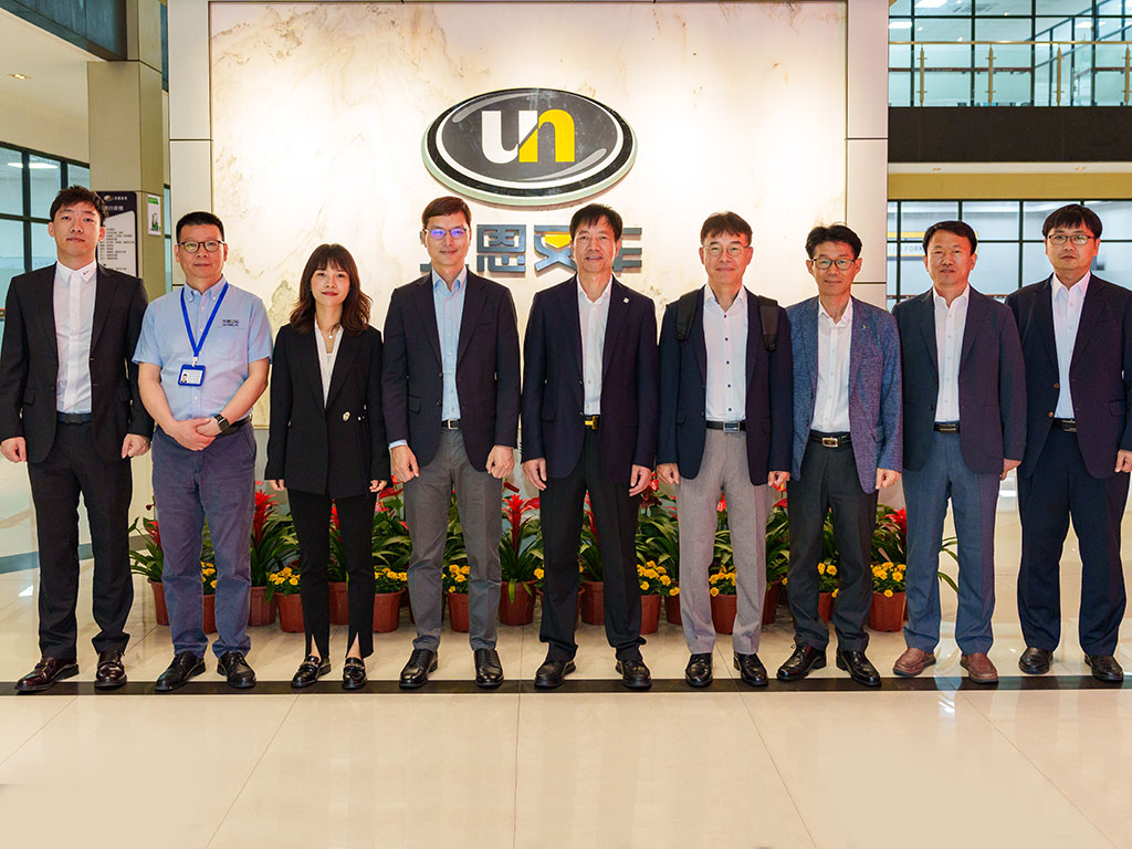 Carretilla elevadora Zhejiang UN Co., Ltd.